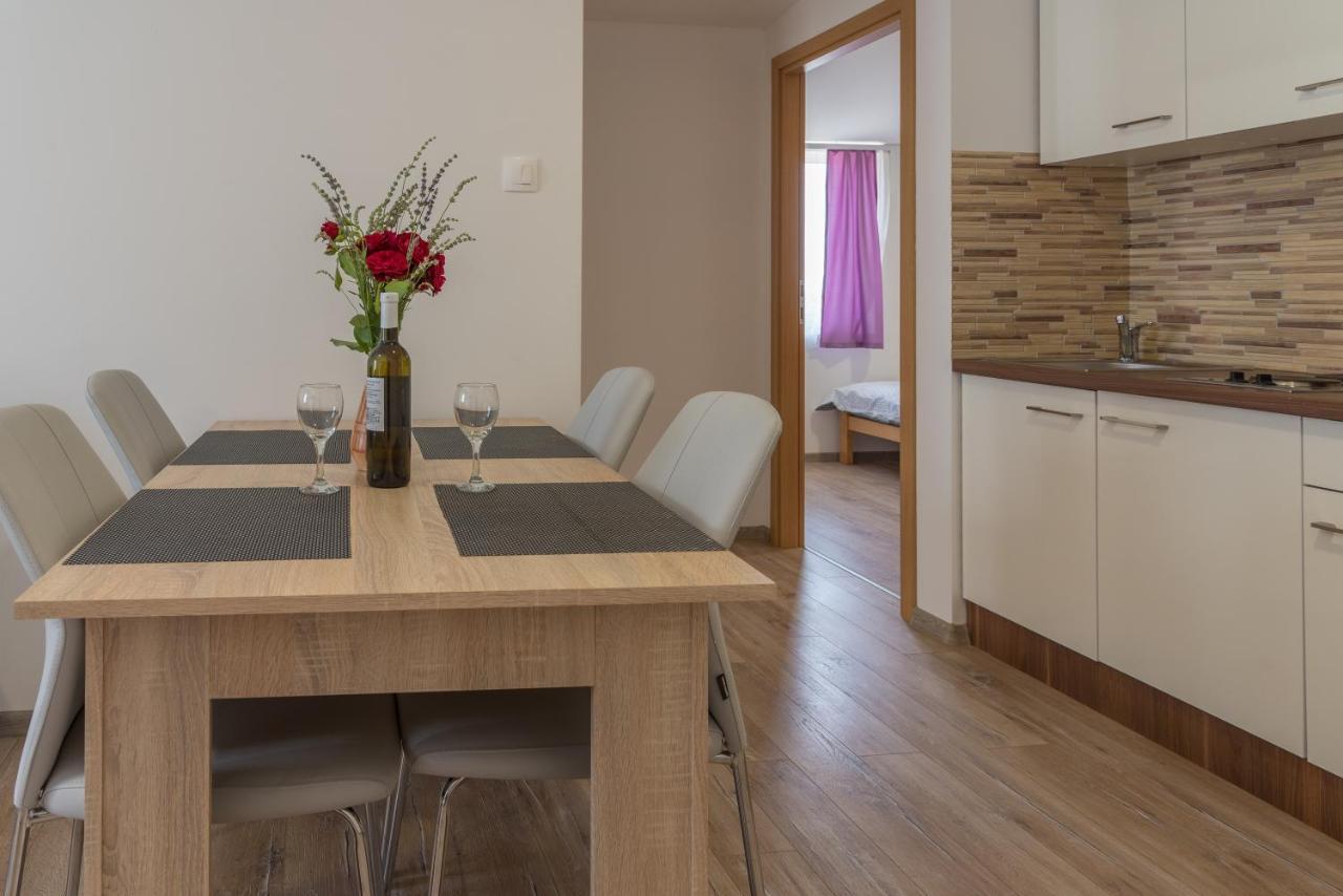 נין Apartmani Krzak מראה חיצוני תמונה